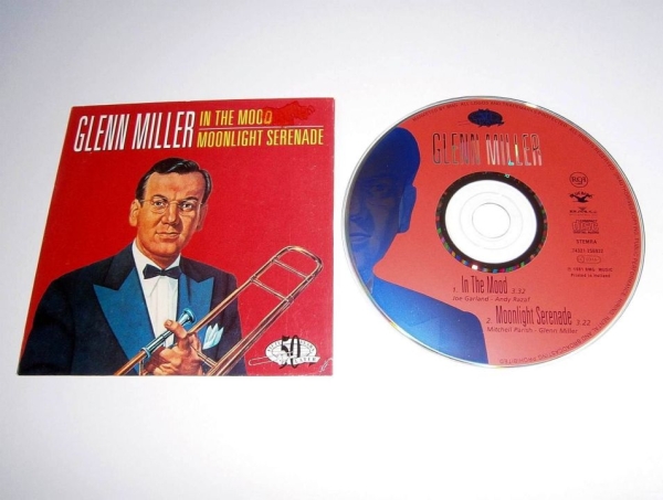 Glenn Miller - In The Mood + Moonlight Serenade CD Single 1994